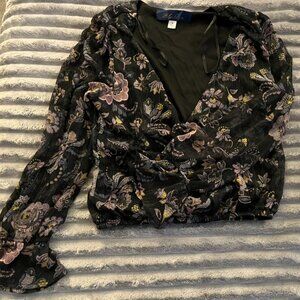 Blue Rair, long sleeve crop deep v-neck, size M; design patterned